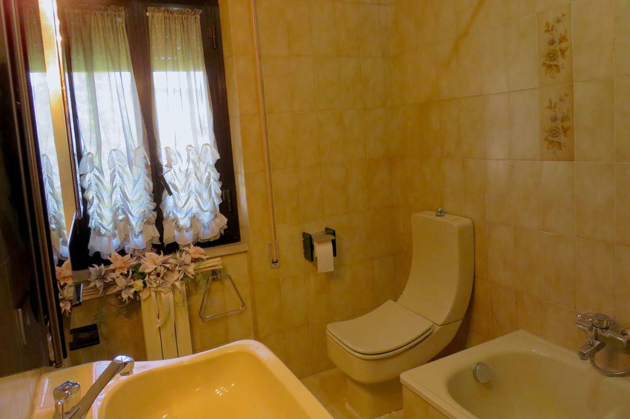 Grazia Appartamento Family Barga Exterior photo